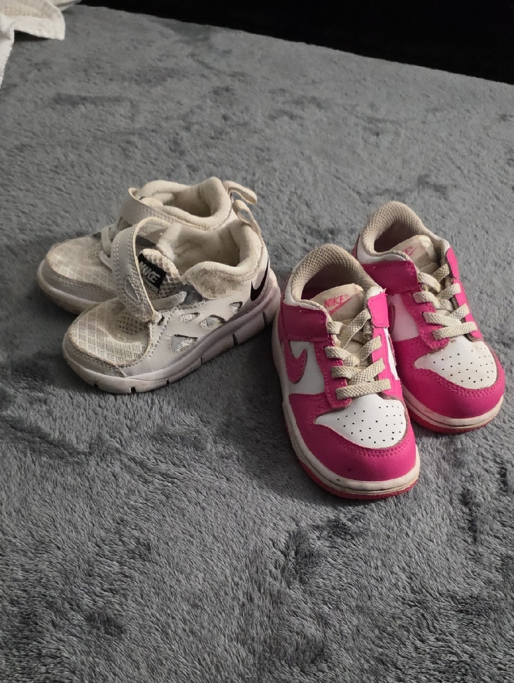 Nike Kids White and Pink Dual-Pair Sneakers